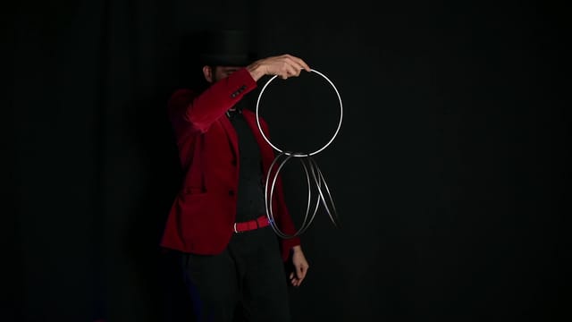 Chinese Linking Rings Routine