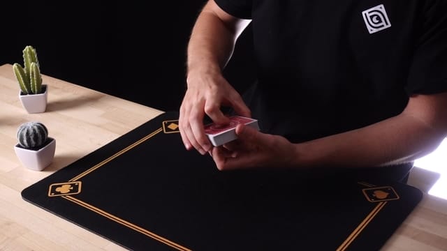 One-Handed Top Palm